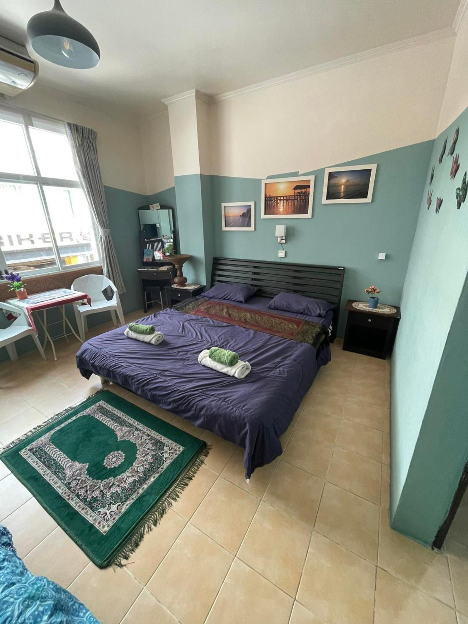 San Antonio Beach Guesthouse & Restaurant Ката-Бич Экстерьер фото