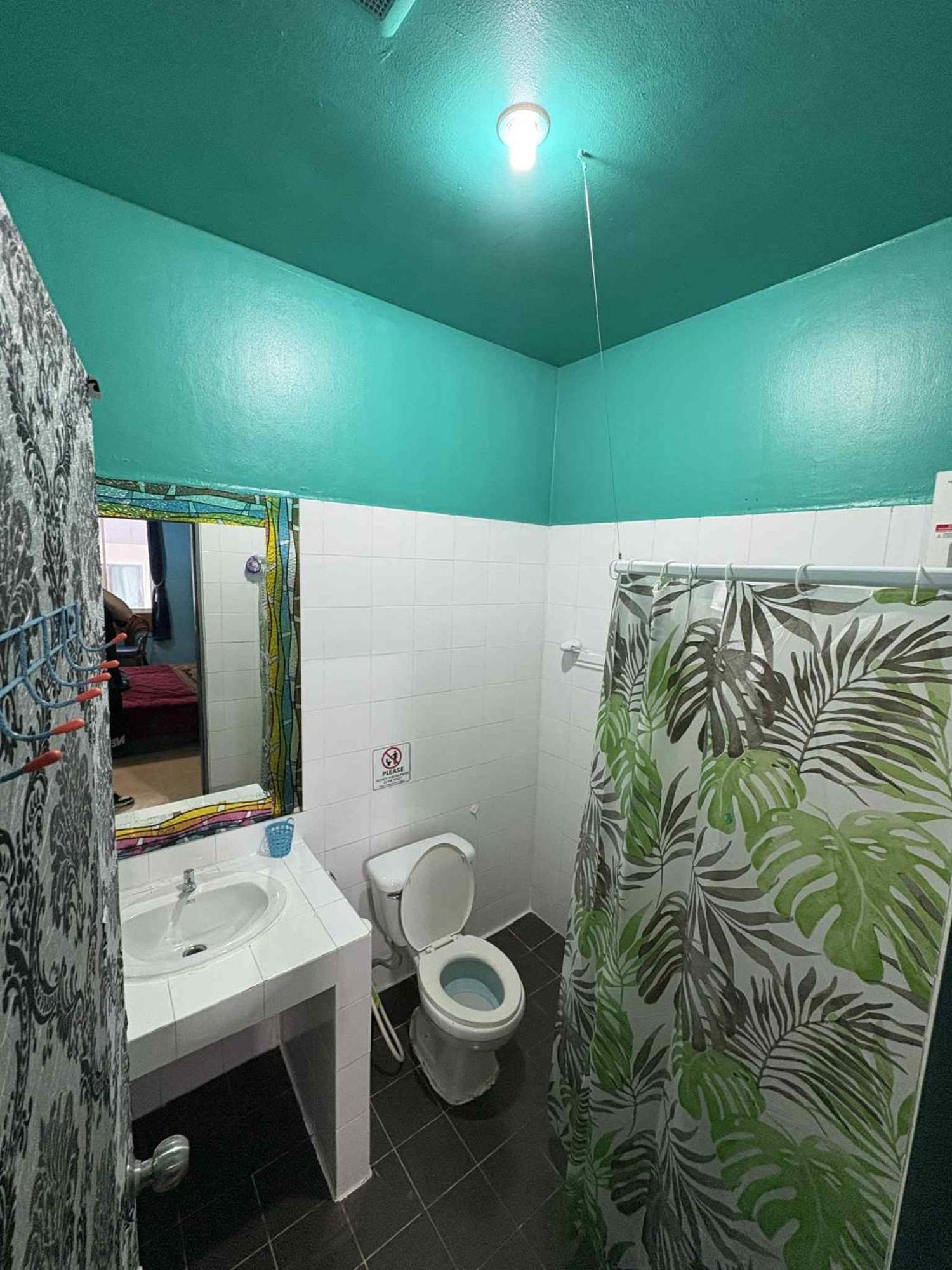 San Antonio Beach Guesthouse & Restaurant Ката-Бич Экстерьер фото