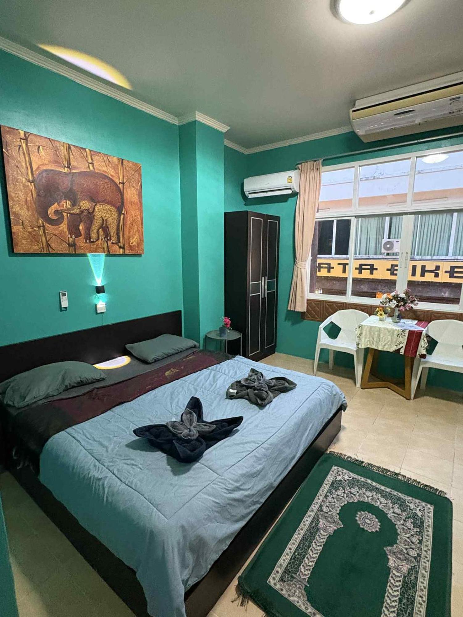 San Antonio Beach Guesthouse & Restaurant Ката-Бич Экстерьер фото